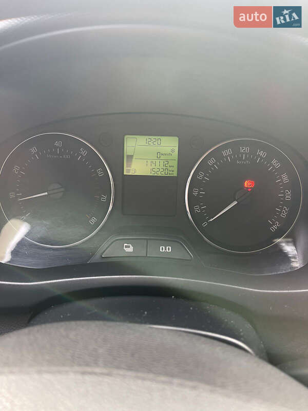 Микровэн Skoda Roomster 2013 в Житомире