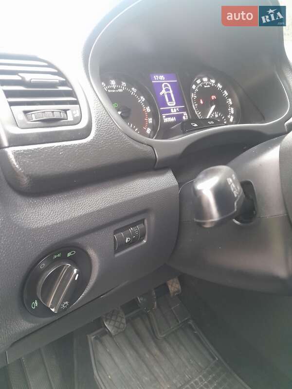 Мікровен Skoda Roomster 2013 в Івано-Франківську фото 25 Мікровен Skoda Roomster 2013 в Івано-Франківську