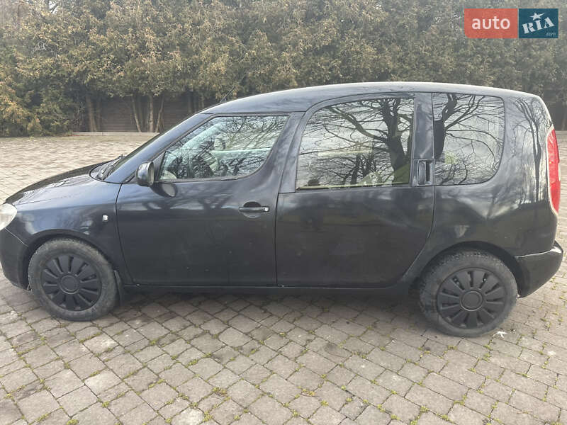 Микровэн Skoda Roomster 2006 в Ивано-Франковске