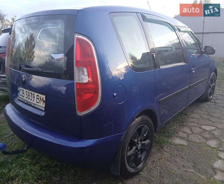 Микровэн Skoda Roomster 2008 в Чернигове