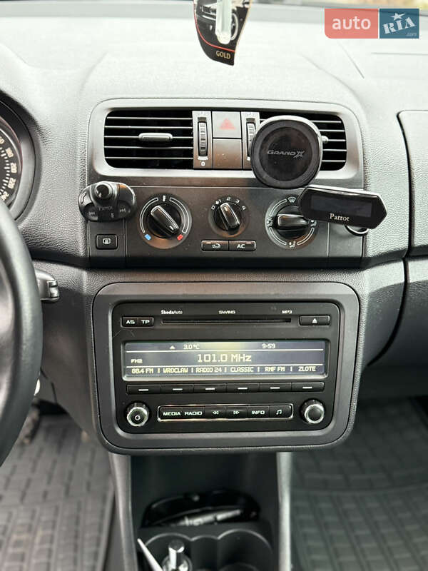 Микровэн Skoda Roomster 2012 в Одессе