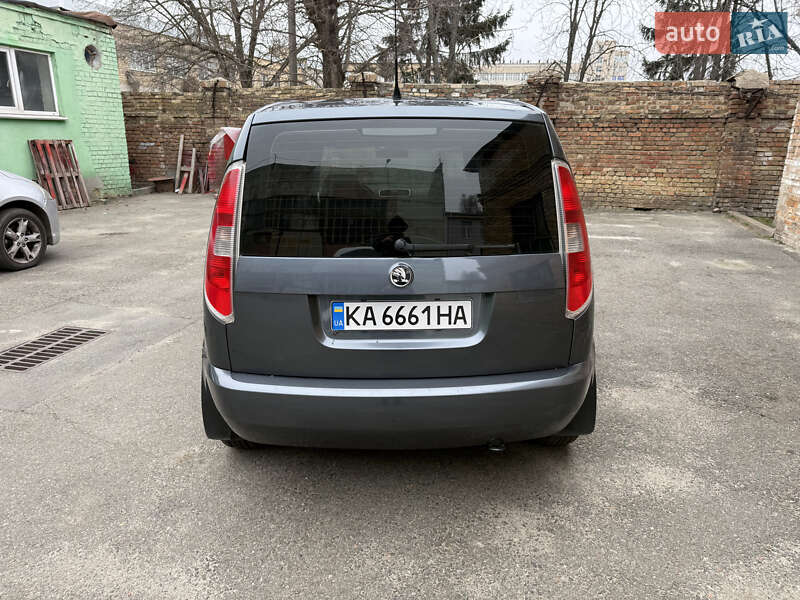 Мікровен Skoda Roomster 2008 в Києві