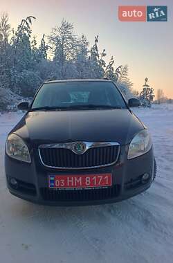 Микровэн Skoda Roomster 2008 в Бородянке