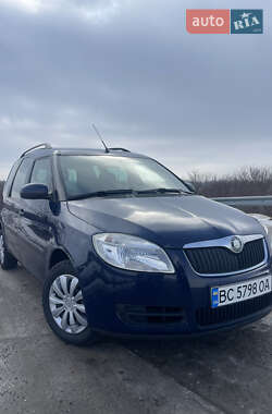 Мікровен Skoda Roomster 2009 в Городку