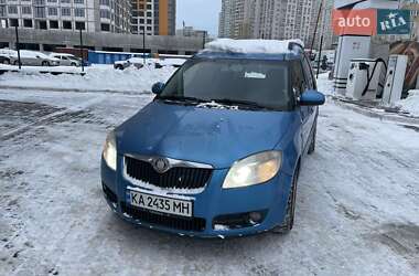 Микровэн Skoda Roomster 2007 в Киеве