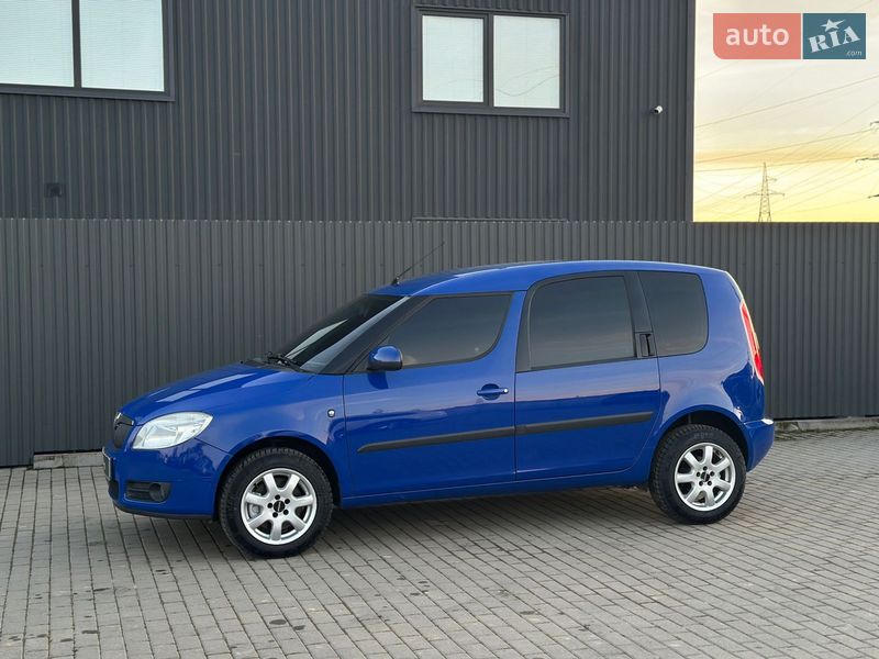 Микровэн Skoda Roomster 2006 в Ужгороде