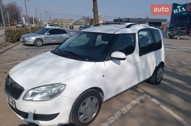 Микровэн Skoda Roomster 2014 в Виннице