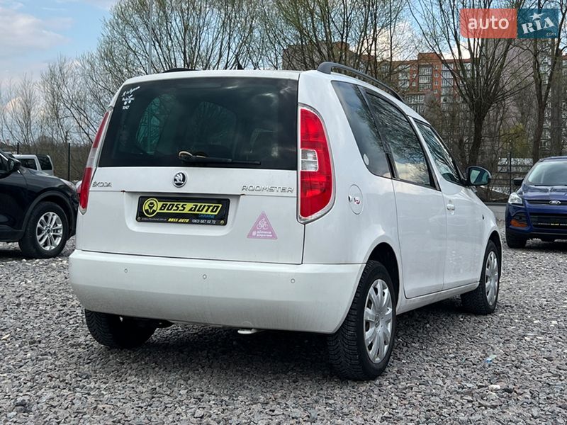Микровэн Skoda Roomster 2013 в Львове