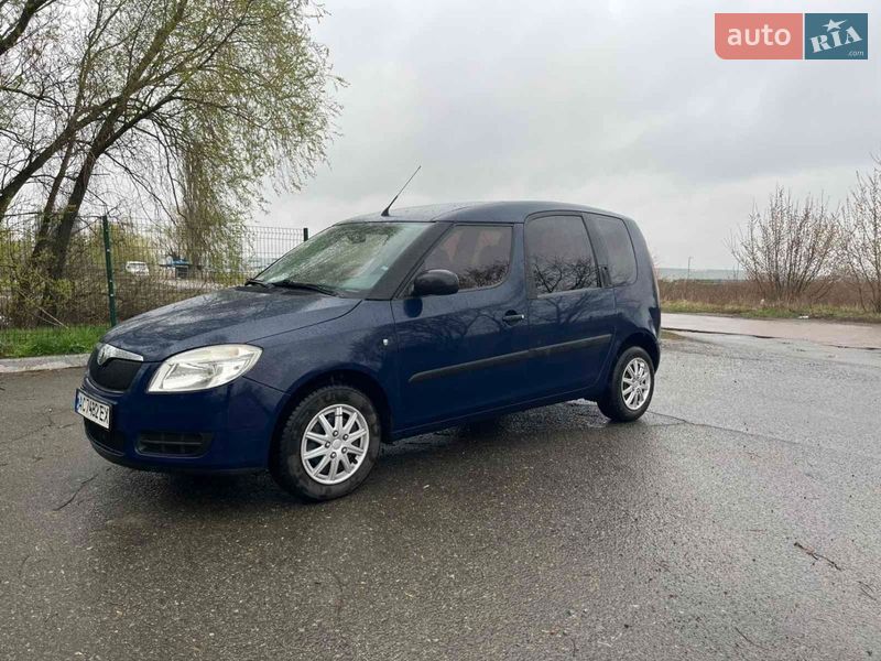 Микровэн Skoda Roomster 2009 в Борисполе