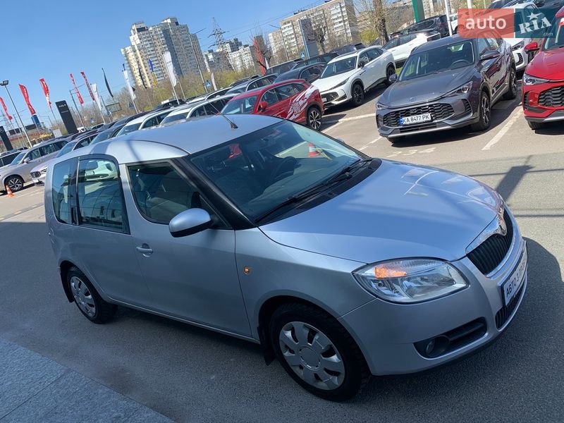 Микровэн Skoda Roomster 2008 в Киеве