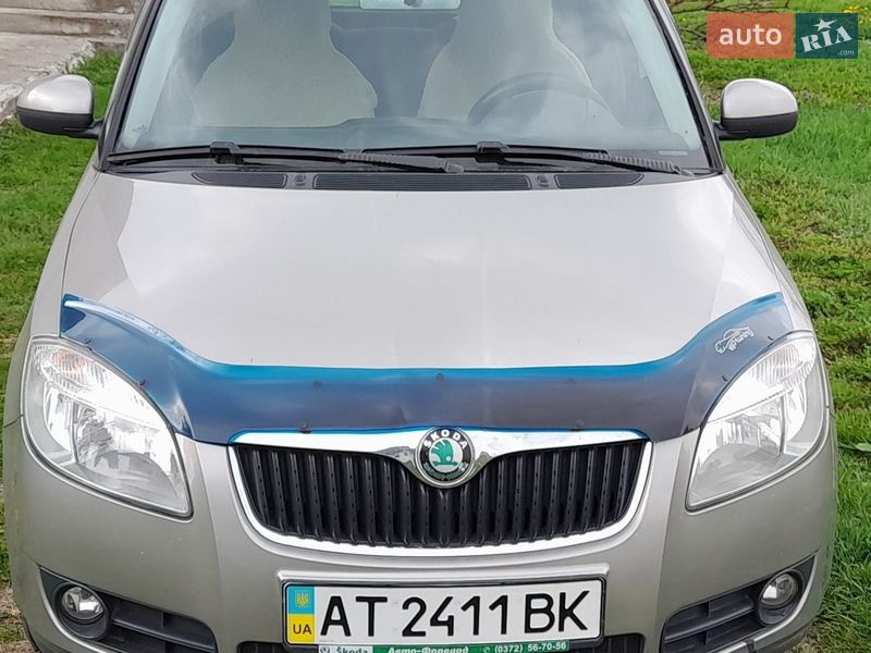 Микровэн Skoda Roomster 2008 в Городенке