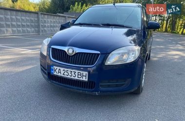 Микровэн Skoda Roomster 2009 в Киеве