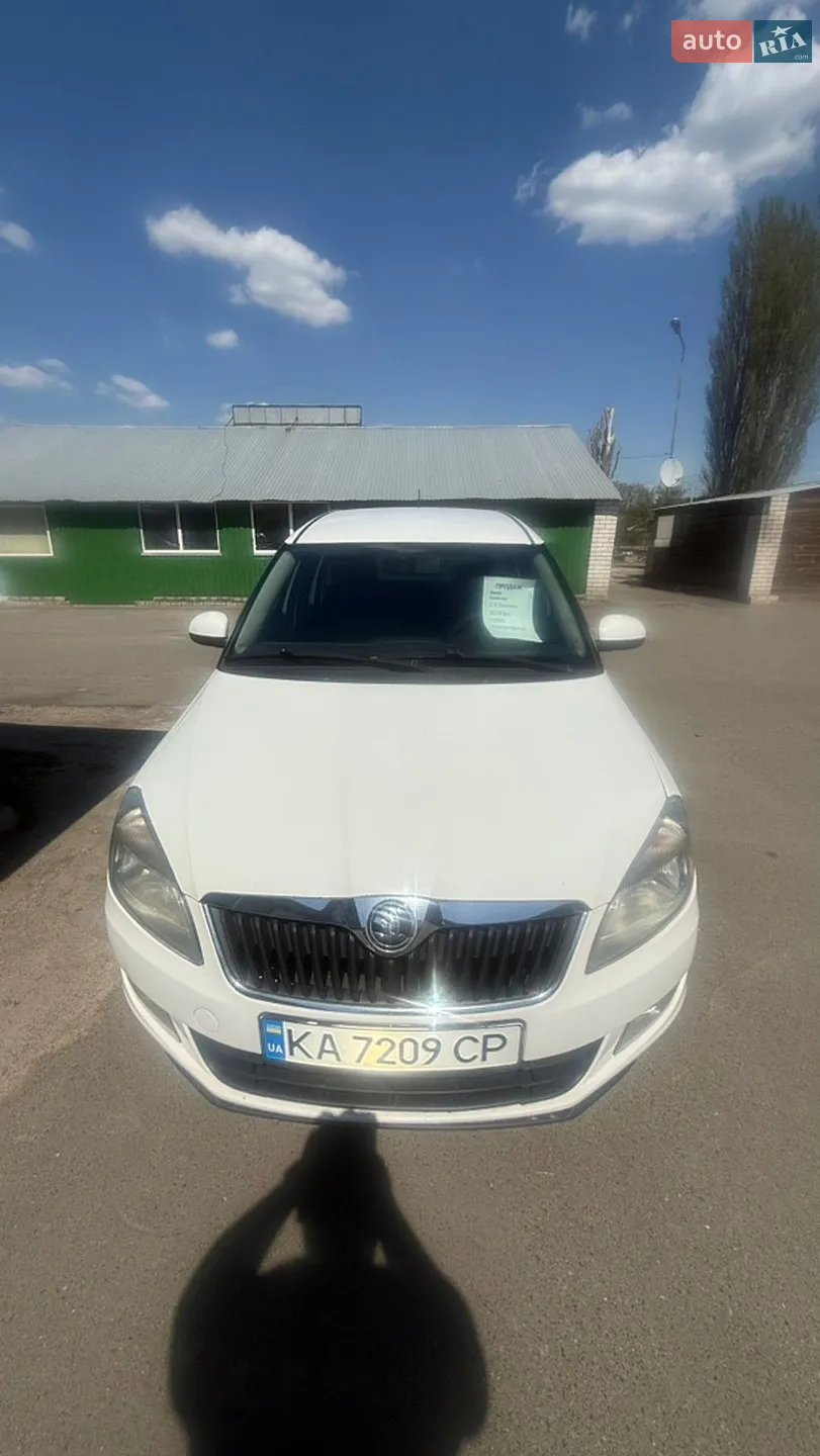 2014 Skoda Roomster - мініатюра 8