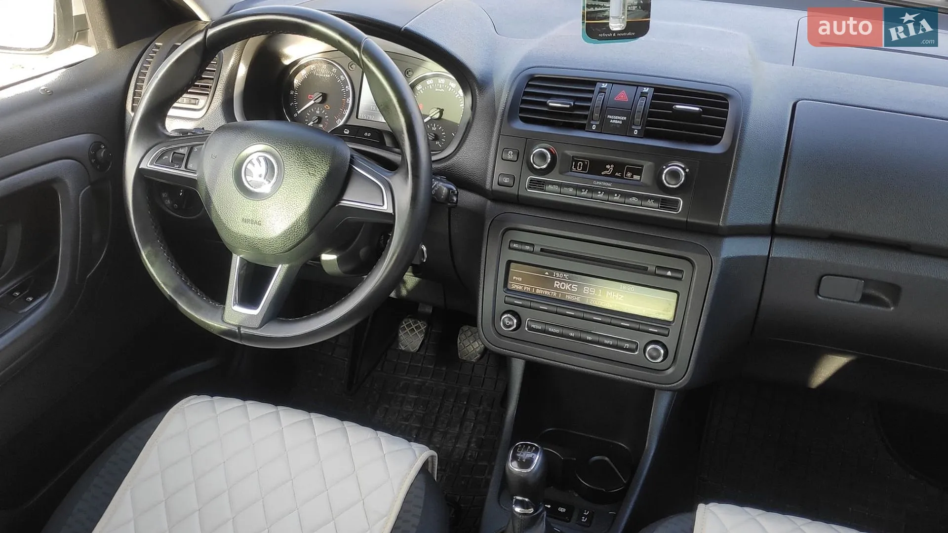 2015 Skoda Roomster - мініатюра 14