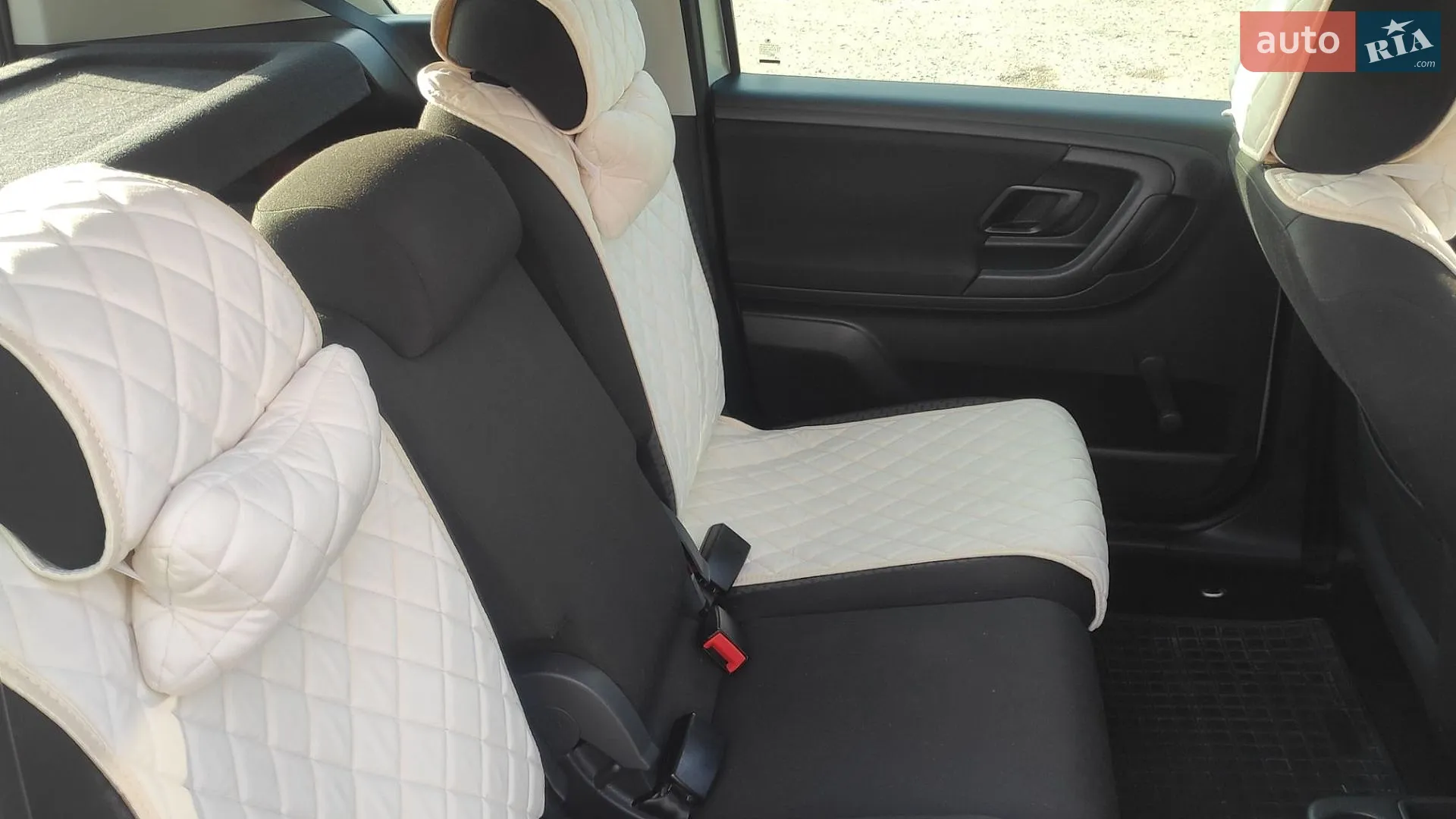 2015 Skoda Roomster - мініатюра 19