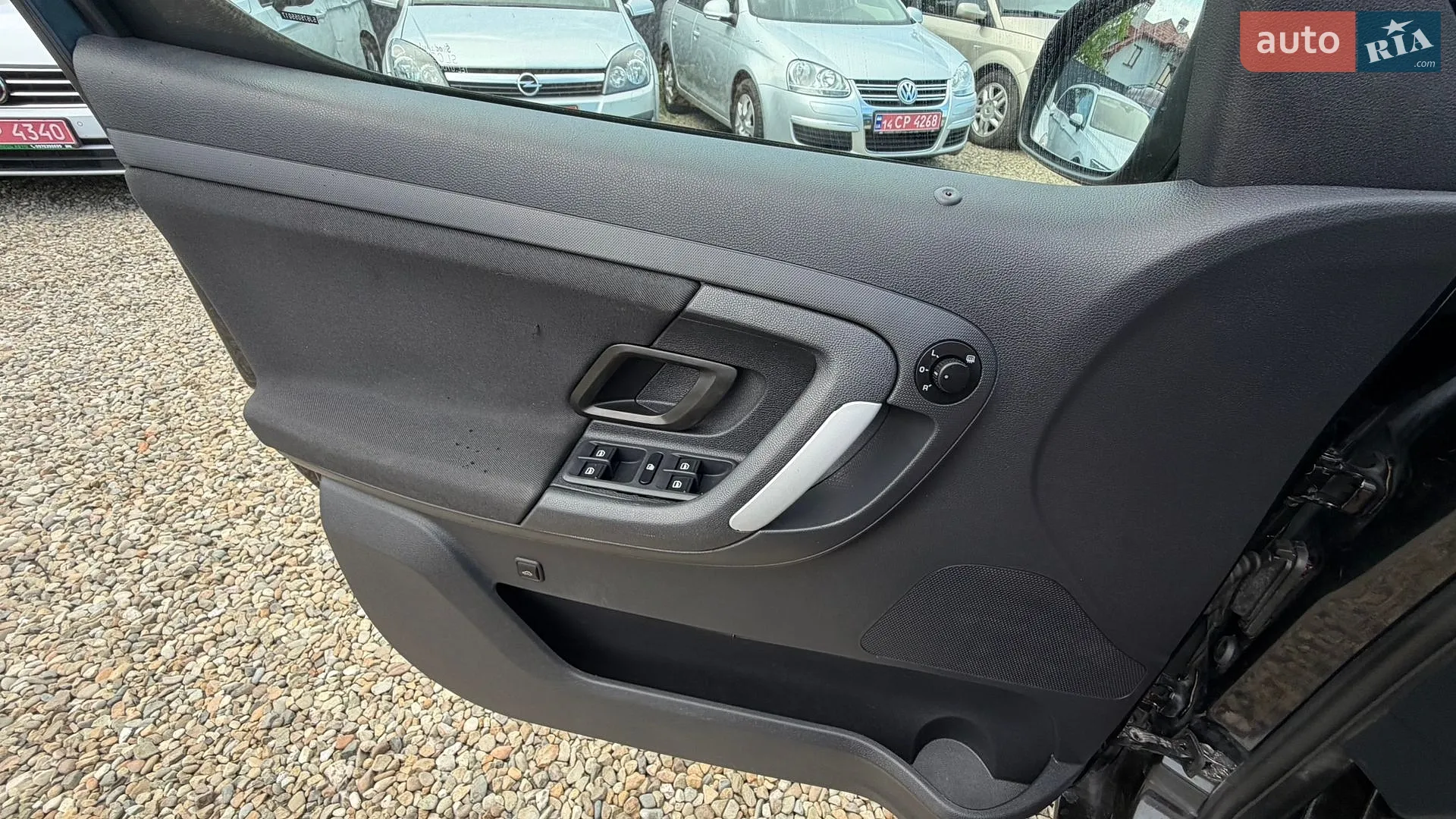 2010 Skoda Roomster - мініатюра 17