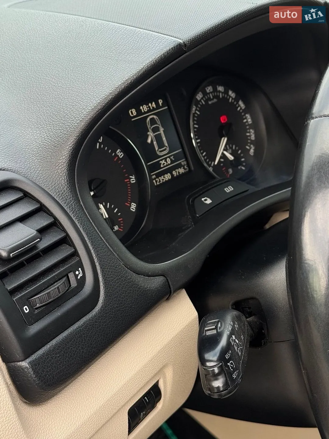2012 Skoda Roomster - мініатюра 10