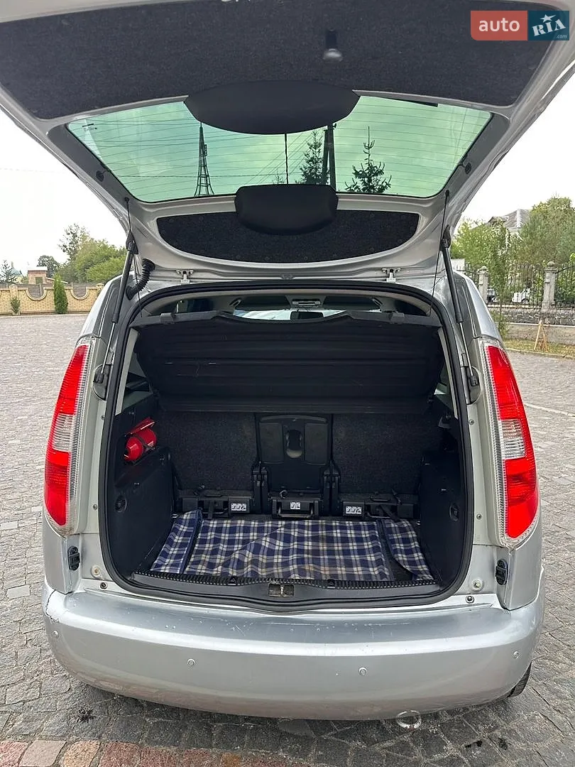 2010 Skoda Roomster - мініатюра 27
