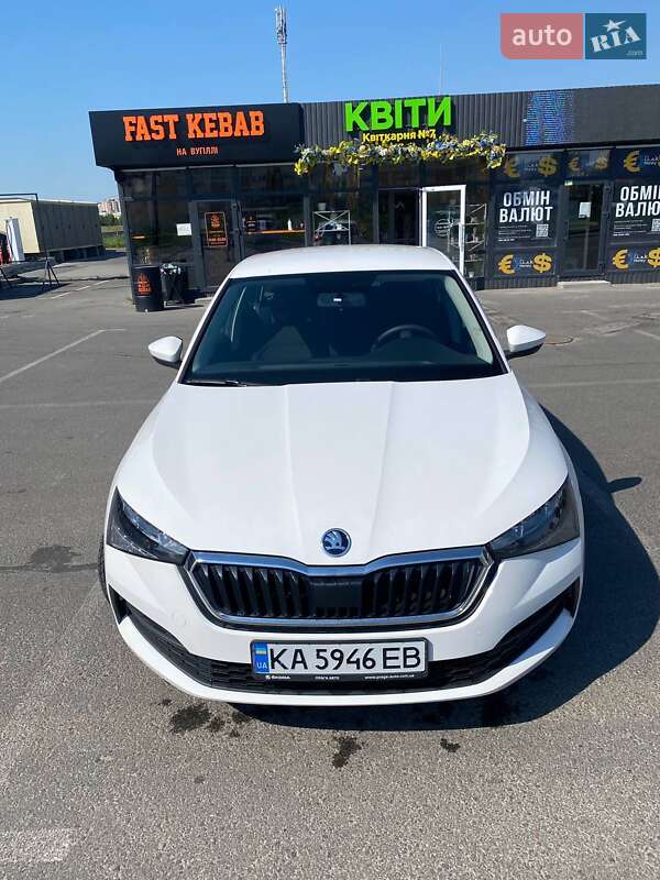 Хетчбек Skoda Scala 2021 в Києві