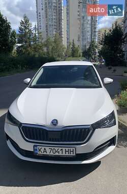 Хэтчбек Skoda Scala 2022 в Киеве