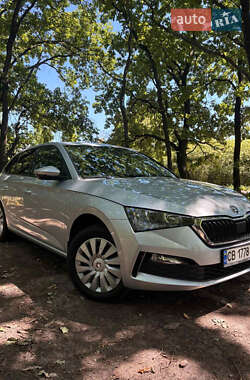 Хетчбек Skoda Scala 2021 в Києві