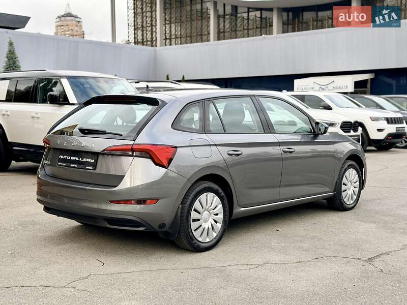 Хэтчбек Skoda Scala 2023 в Киеве