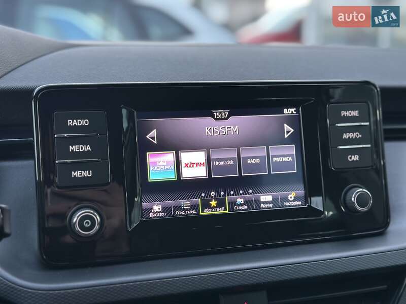 Хэтчбек Skoda Scala 2023 в Киеве