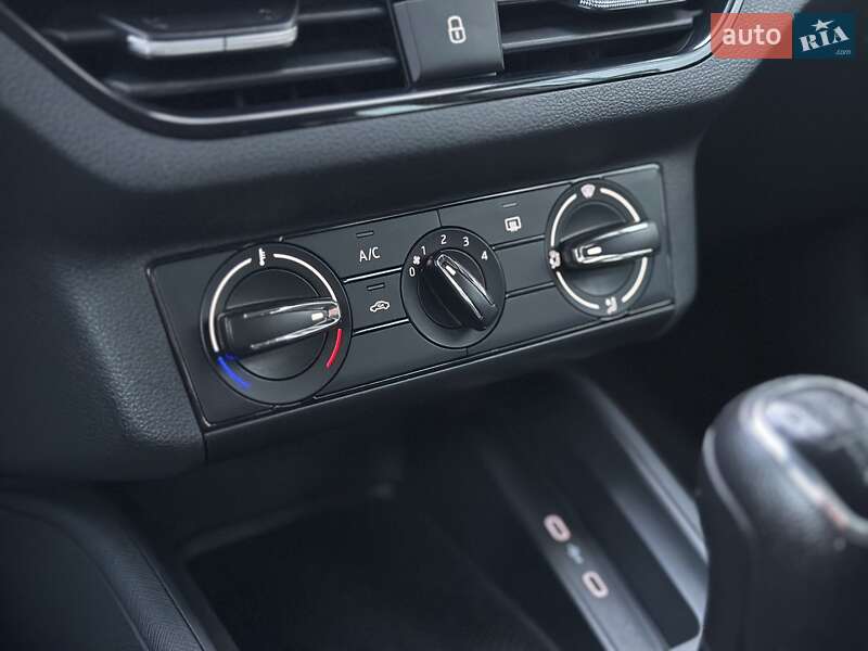 Хэтчбек Skoda Scala 2023 в Киеве