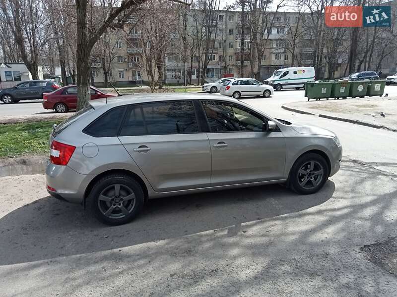Хэтчбек Skoda Spaceback 2015 в Одессе