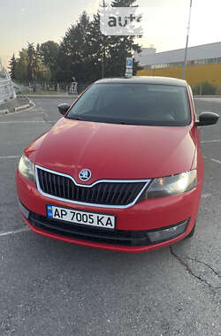 Хетчбек Skoda Spaceback 2014 в Запоріжжі