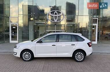 Хэтчбек Skoda Spaceback 2017 в Киеве