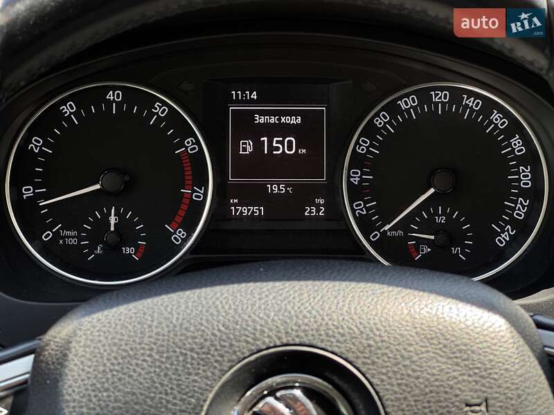 Хэтчбек Skoda Spaceback 2015 в Днепре