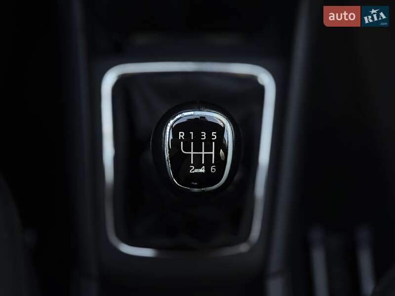 Хэтчбек Skoda Spaceback 2015 в Днепре