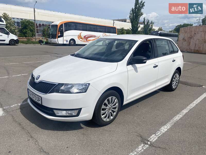 Хэтчбек Skoda Spaceback 2017 в Киеве