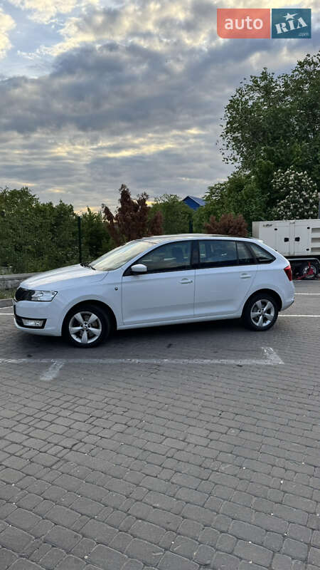 Skoda Spaceback 2014