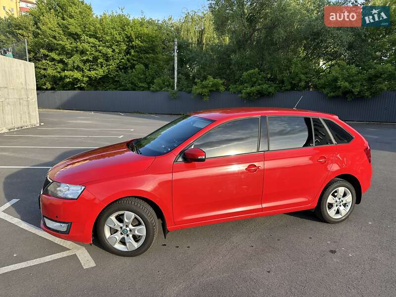 Хэтчбек Skoda Spaceback 2016 в Виннице