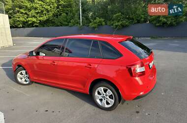 Хэтчбек Skoda Spaceback 2016 в 