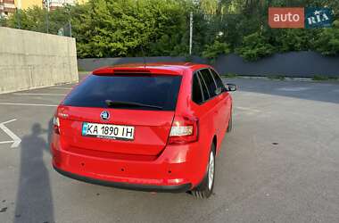 Хэтчбек Skoda Spaceback 2016 в 