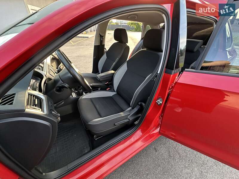 Хэтчбек Skoda Spaceback 2016 в Виннице