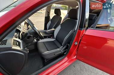 Хэтчбек Skoda Spaceback 2016 в 