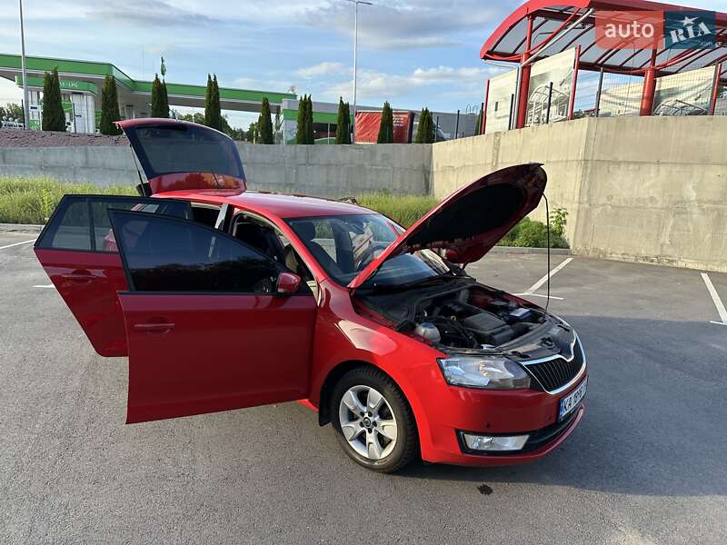 Хэтчбек Skoda Spaceback 2016 в Виннице