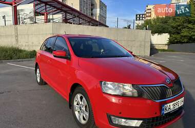 Хэтчбек Skoda Spaceback 2016 в 