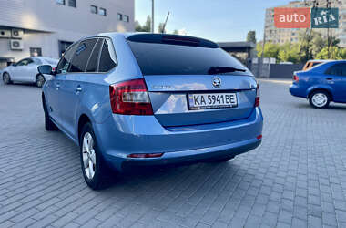 Хэтчбек Skoda Spaceback 2014 в 