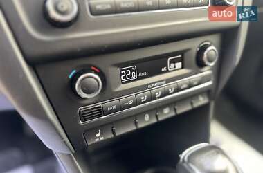 Хэтчбек Skoda Spaceback 2015 в 