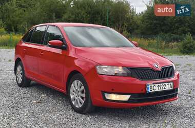 Хэтчбек Skoda Spaceback 2015 в 