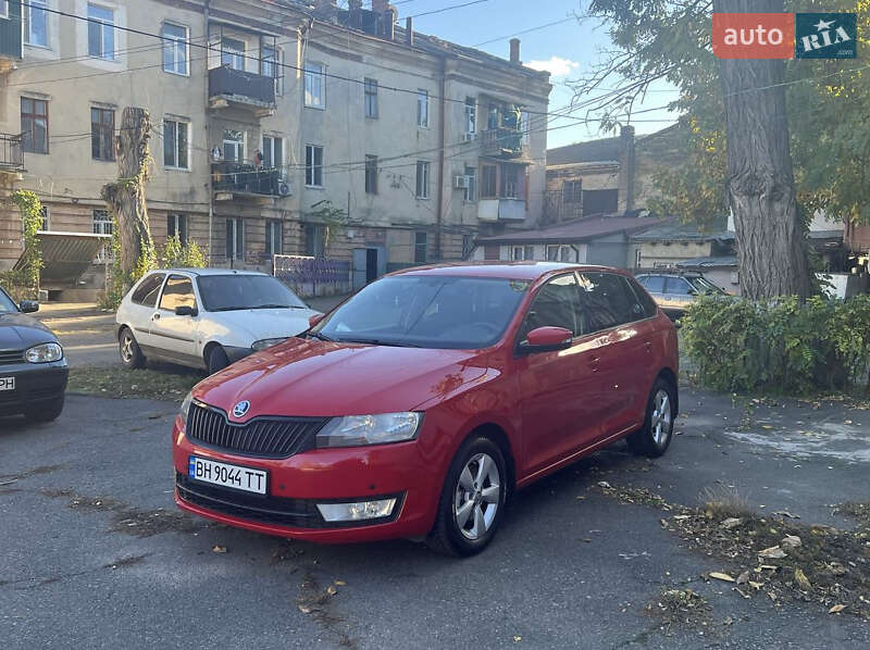 Хэтчбек Skoda Spaceback 2015 в Одессе