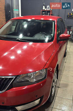 Хетчбек Skoda Spaceback 2016 в Києві