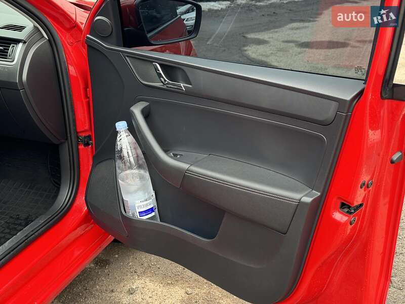 Хетчбек Skoda Spaceback 2016 в Вінниці