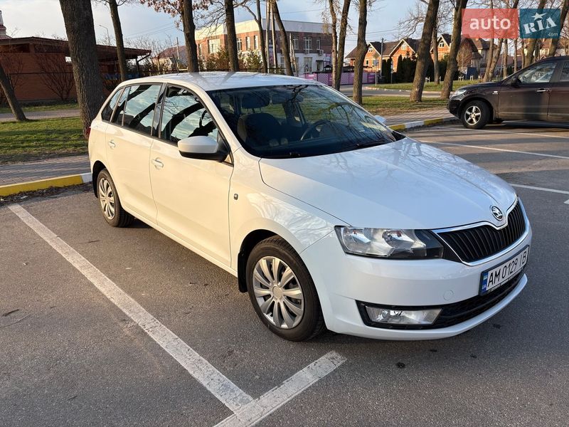 Skoda Spaceback 2014