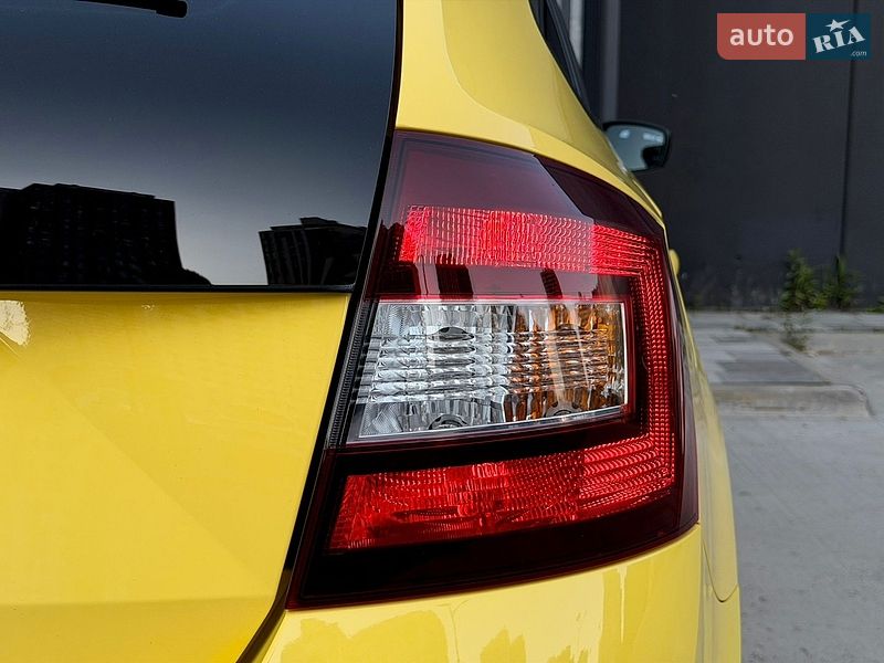 Хетчбек Skoda Spaceback 2015 в Києві